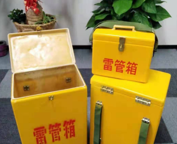 兴化玻璃钢雷管箱有哪些特点