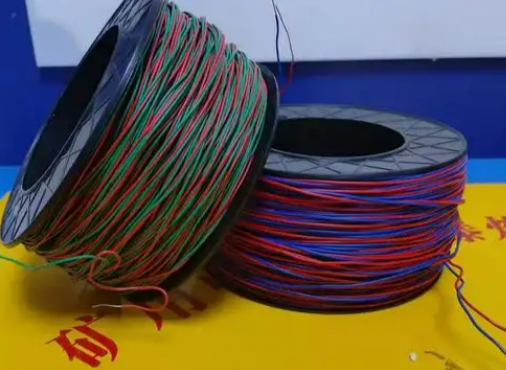 兴化放炮线的主要材质有哪些？不同材质的适用场景有何区别？